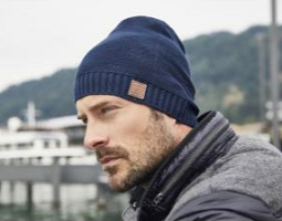 Čiapka tmavomodrá *TRENDY